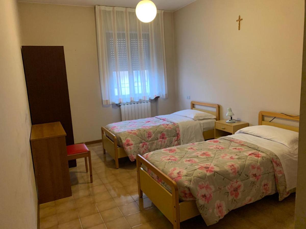 Stabat Mater Casa Di Preghiera Bed & Breakfast Valdragone Exterior photo